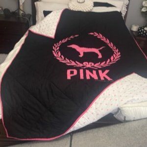 Victoria Secret PINK reversible comforter. Twin